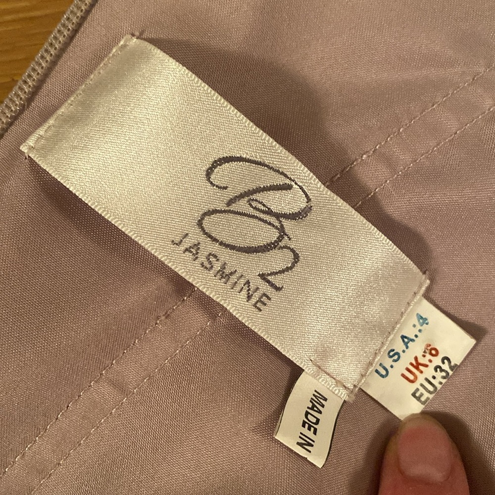 B2 Jasmine formal dress - Picture 8 of 10